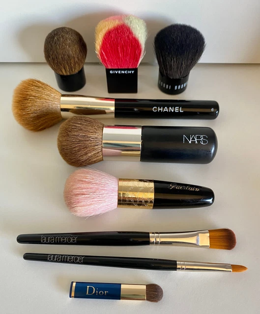 9 lot CHANEL Givenchy GUERLAIN Bobbi Brown NARS Laura Mercier Brushes VINTAGE 9 lot CHANEL Givenchy GUERLAIN Bobbi Brown NARS Laura Mercier Brushes VINTAGE