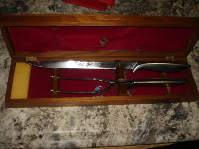 Vintage Gerber Legendary Blades Carving Set in Walnut Case Ron Balmung