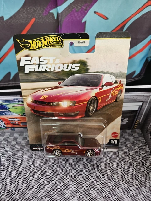 Hot Wheels Premium Car Culture Slide Street Silvia S14 1/5 - White & Red Collector Die-Cast Car
