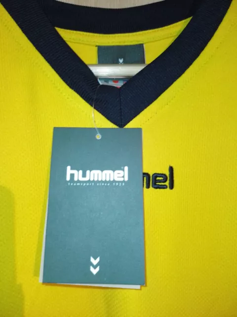 4 x Hummel, T- Shirts, Größe XXL