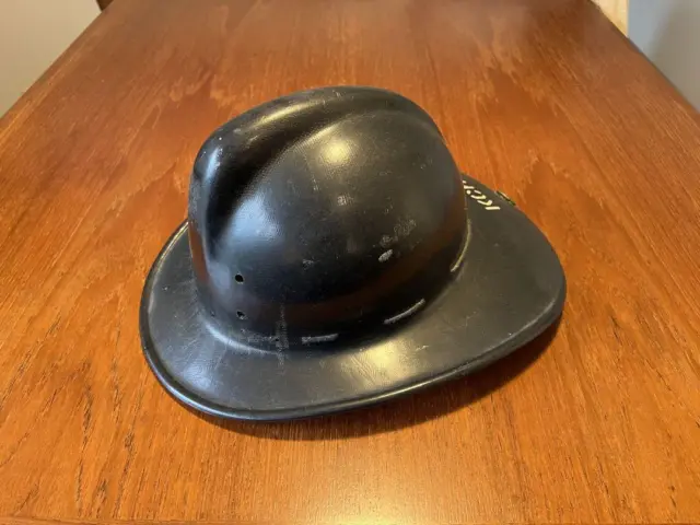 USA Antique Firefighter Helmet Skullgard Good Condition
