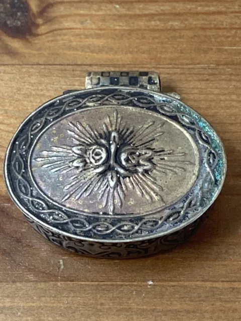 Antique Oval silver snuff box, European Floral Marked 925
