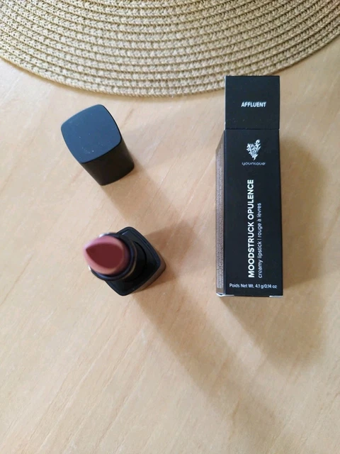 Rouge à Lèvres Crème AVON MOVIE STAR - Teinte Rouge Riche En Pigments, Neuf Dans Son Emballage