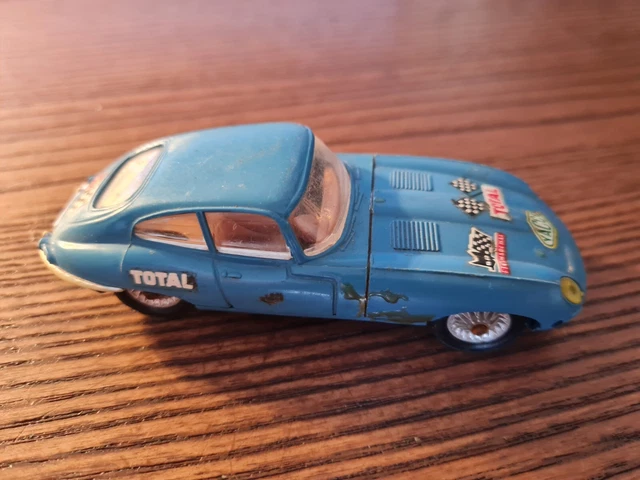 AIRFIX Coffret de démarrage Jaguar Type E 1/43 A55009