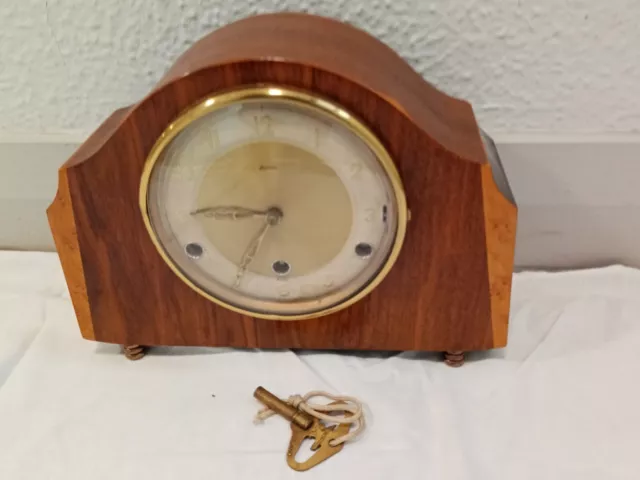 Vintage mantle clock Bentime Westminster chimes  Art Deco 1930/40s 99p no res