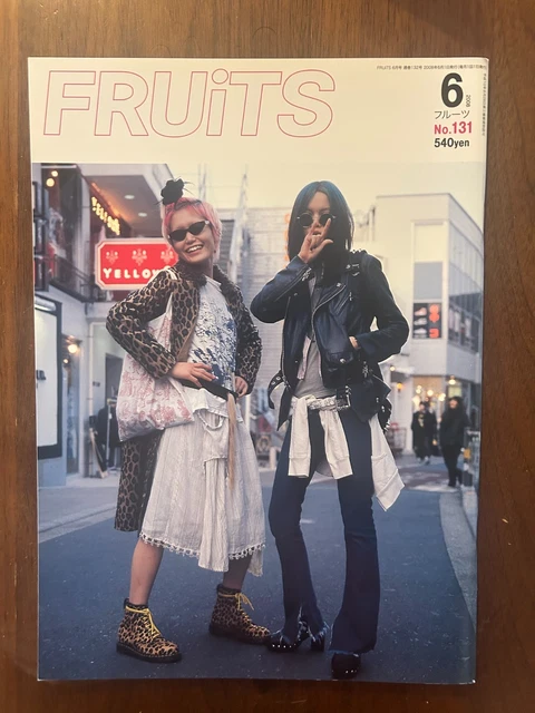 FRUITS MAGAZINE NO.41 December 2000 Street Fashion Style Harajuku