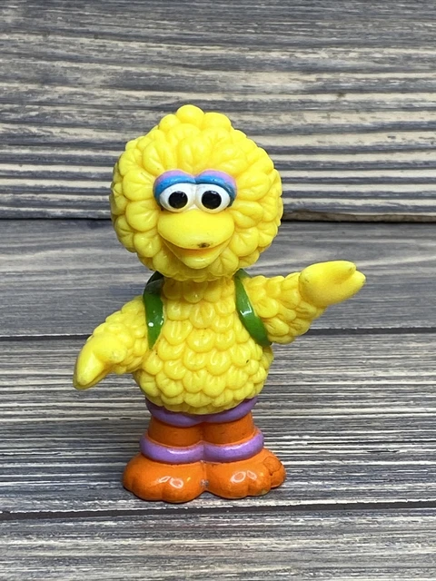 Vintage Jim Henson￼ Sesame Street Big Bird Camping Backpack 3” Plastic Figure