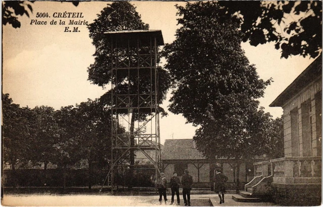 CPA AK Creteil Place de la Mairie FRANCE (1282359)
