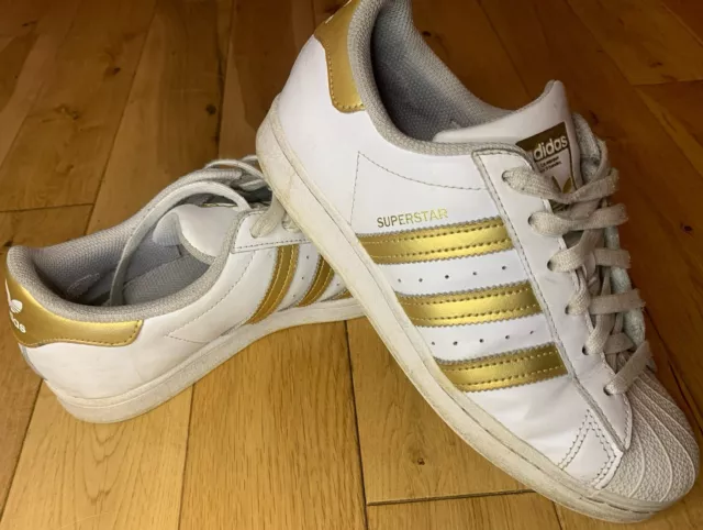 Shell toe gold clearance stripes