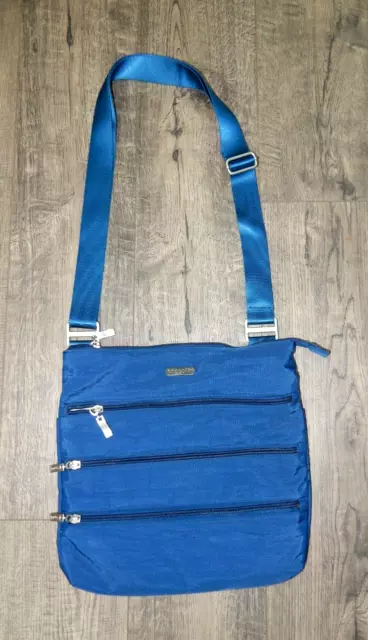 Baggallini Crossbody Blue Travel Purse 3-Pouch Nylon Adjustable Strap - EUC
