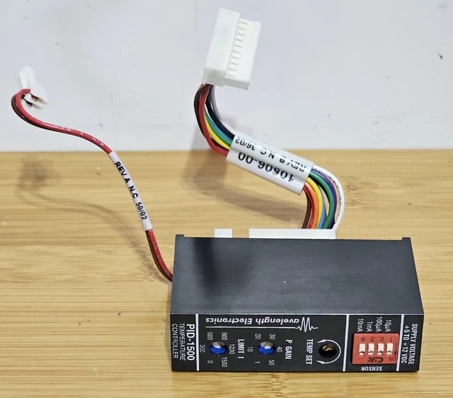 Wavelength Electronics PID-1500 Temperature Controller