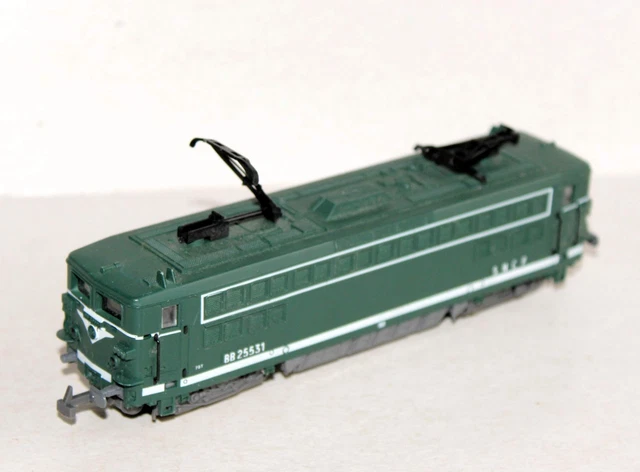 Locomotive électrique SNCF BB 9201 (verte, échelle H0 1/87, Analogique) - Occasion