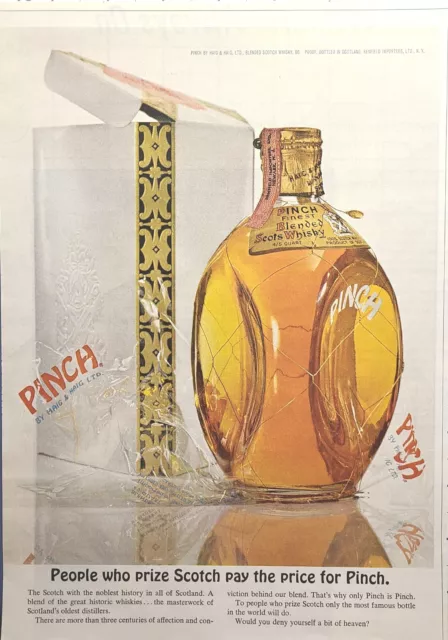 Pinch Blended Scots Whisky Haig & Haig Gift Box Bottle Vintage Print Ad 1965