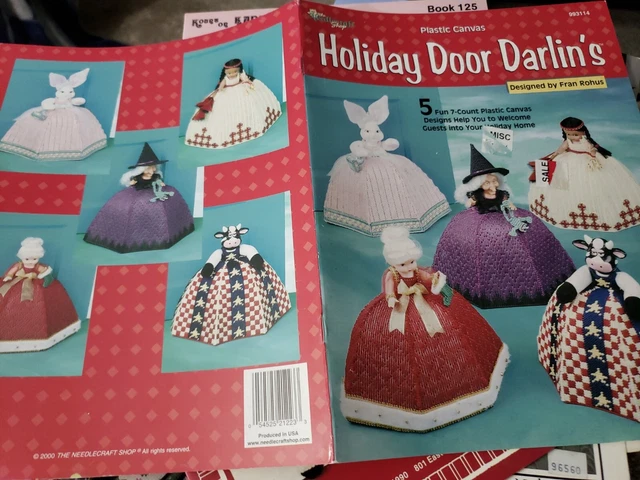 Needlecraft Shop Holiday Door Darlings Plastic Canvas Book 993114