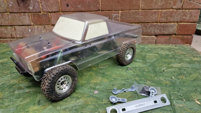 RADIO CONTROLLED CRAWLER Bodyshell 313mm Wheelbase Rc Truck Body £28.55 ...