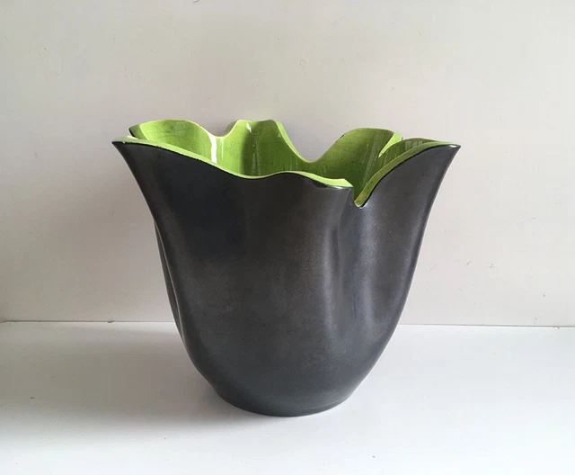 Important VASE ou CACHE POT en céramique noir pétrole  ELCHINGER Vintage An 50's