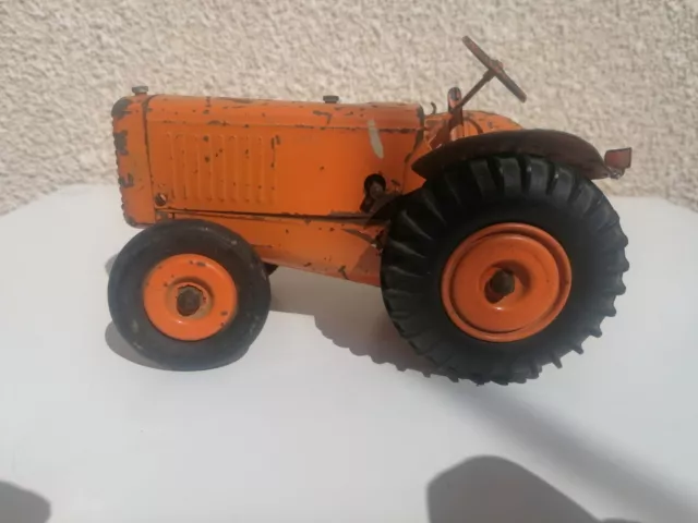 Grand Tracteur Renault CIJ jouet ancien en tôle Joustra JRD