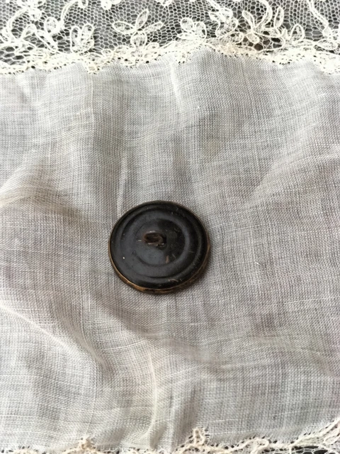 bouton  ancien De Collection En métal , Décor Araignée Et Fleurs 2
