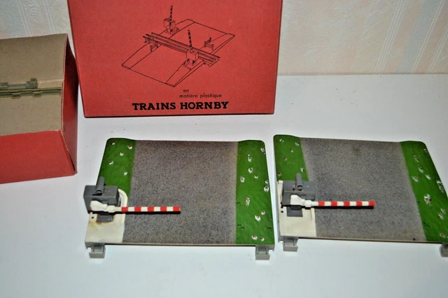 hornby eche O passage a niveau en plastique neuf en boite 2