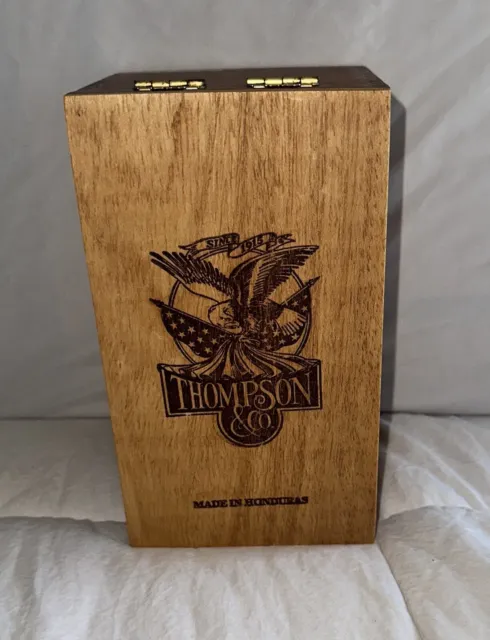 Vintage Thompson & Co Cigar Box Churchill 25 Cigars Storage Treasure Box