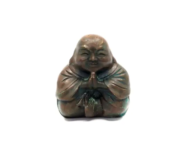 Antike chinesische sitzende betende Buddha-Statue aus Messing/Bronze - original bemalt