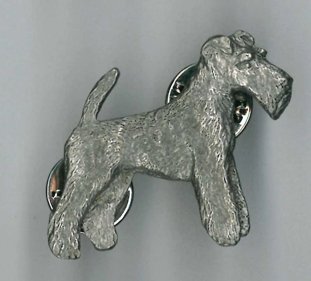 Alfiler de alambre Fox Terrier perro - peltre fino - GG Harris 2000 - insignia de animal canino