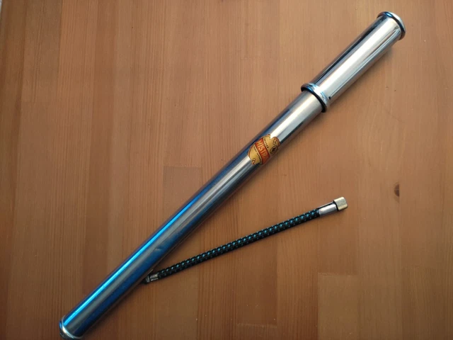 pompe à vélo ancien chromée modèle MISTRAL +raccord