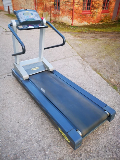 TECHNOGYM RUN XT 500 Treadmill Commercial Gym Equipment great
