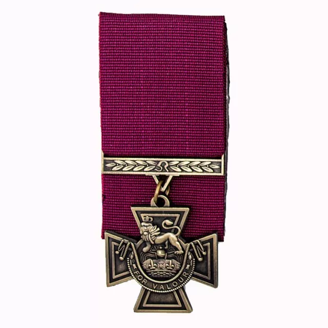 Museum Quality Replica Court Mounted British Victoria Cross Medal