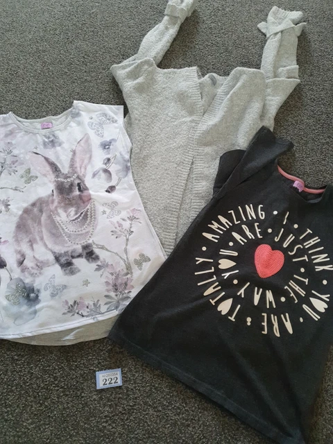 Girls Age 10-11 Years Tops Bundle (B222)