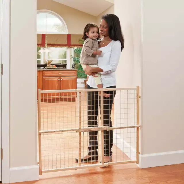 Evenflo Position & Lock Tall & Wide Adjustable Baby Gate,  31"-50", Natural，NEW