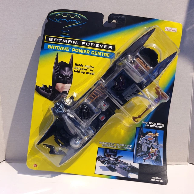 BATMAN FOREVER BATCAVE Power Centre Kenner Playset 1995