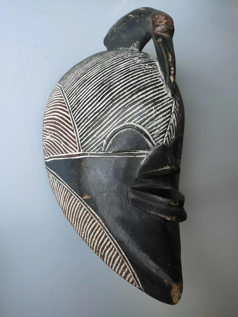 AFRICA WOODEN MASK. Songye MASQUE EN BOIS AFRIQUE