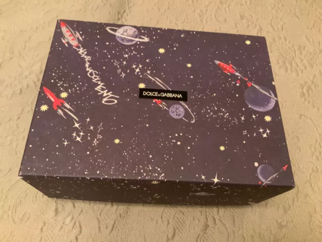 Dolce & Gabbana Geschenkbox mit Samtkissen