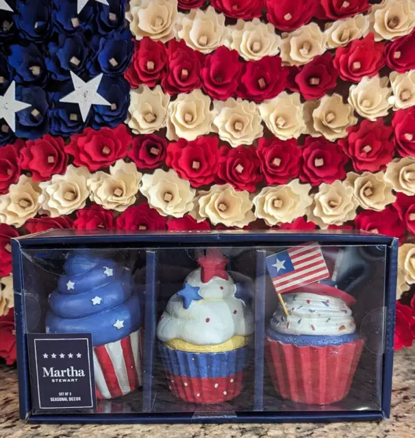 Martha Stewart 4th Of JULY Cupcakes 3 FAUX Stars And Stripes Red White & Blue