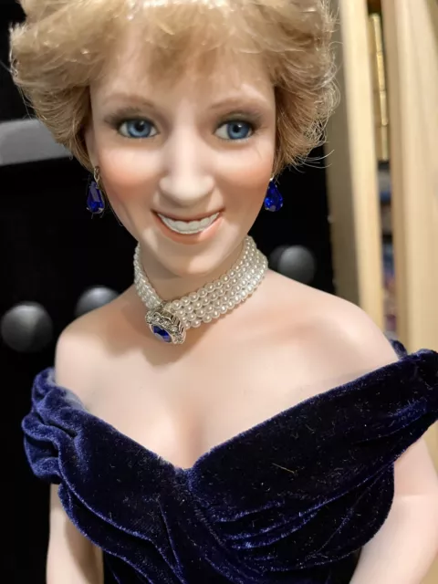 NIB Ashton Drake Portraits Of Diana Princess of Wales 19” Porcelain Doll W/COA