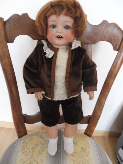 POUPÉE TETE PORCELAINE doll annees 70 environs vetements