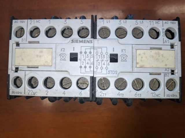 Contattore Siemens 3TD2000-1QG2