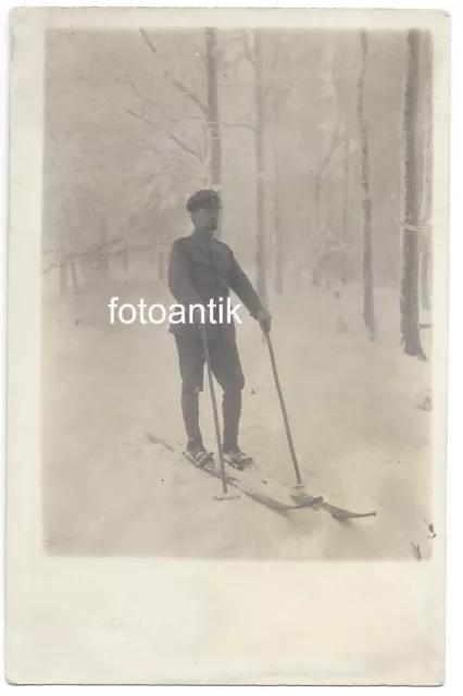 Photo 1 WW Portrait Soldier of the Snowshoe Battalion on Ski Gait Shoes