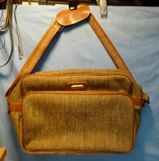 ** Vintage - SAMSONITE - BROWN TWEED - w Strap - LAPTOP Smaller Bag - NICE!