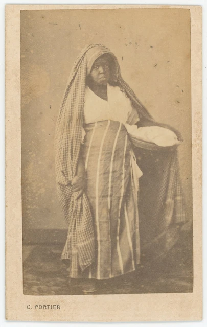 Photo CDV Ancienne - Trois Femmes Mauresques Voilées - Alger, Algérie - 1865 - Portier
