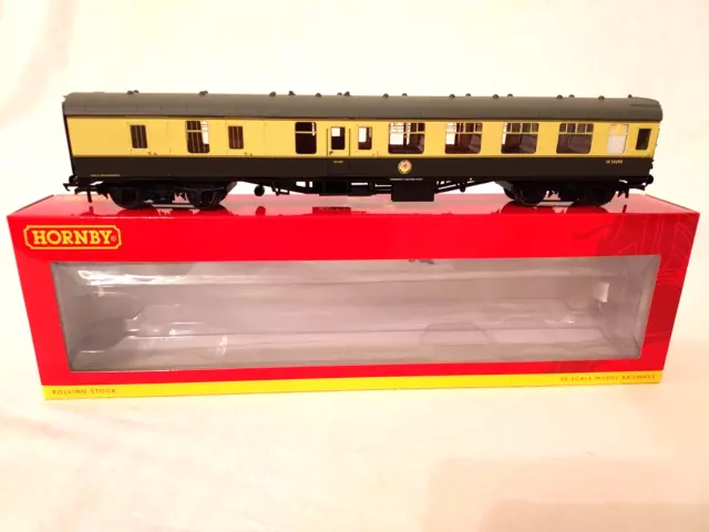 Hornby - R4710 BR MK1 Korridorbremse 2. Klasse Reisebus ""W34290". Neuwertig und verpackt.