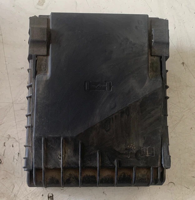 AUDI VW SKODA Seat 2010-2014 Engine Bay Fuse Relay Box & Cover ...
