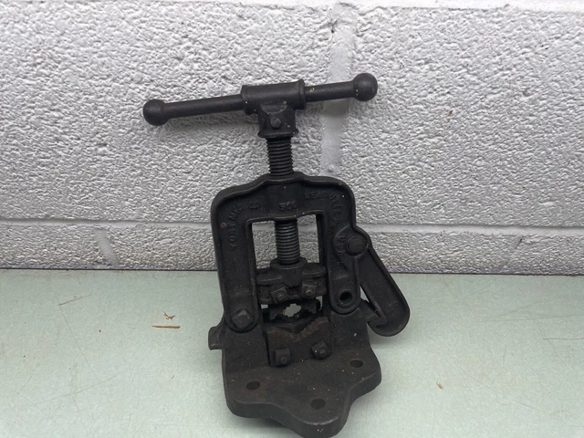YOST Pipe Clamp Cutter Vise Cast Iron Bench Vintage Tool Made in USA