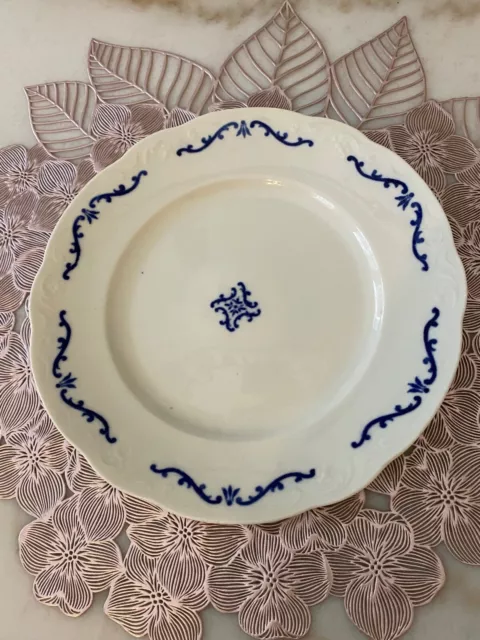 Antique OP CO Syracuse China Dinner Plate Blue & White Pattern 1897-1926 Family