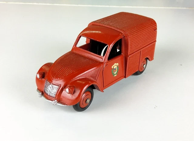 Dinky Toys - 1:48 - 500 2cv Citroën