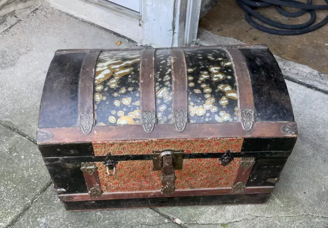 Vintage Steamer Trunk