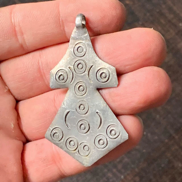 Very Stunning Rare Ancient Silvered Viking Amulet Ornamental Artifact Engraved