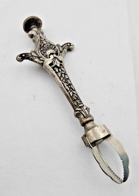 Ciseaux a raisin argent massif d'époque 19ème silver grape scissors