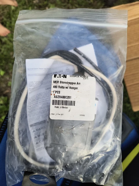 Eaton Cooper Power Series Aszh480C201 Mov Storm Trapper® Surge Arrester 480 Volt